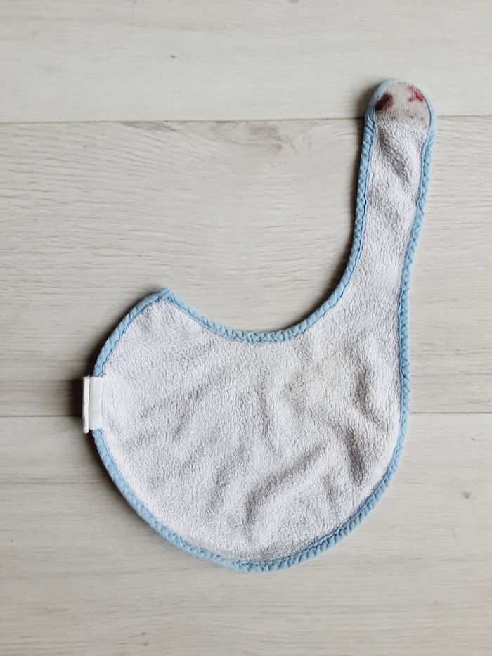 Vêtement bébé mixte garçon fille bavoir à scratchs bleu Mots d’enfants - photo numéro 4