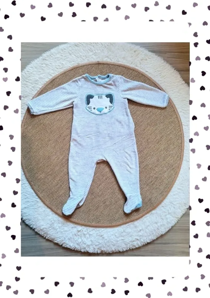 Magnifique pyjama garçon en 18M obaïbi