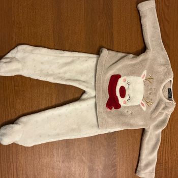 Enssemble de pyjamas