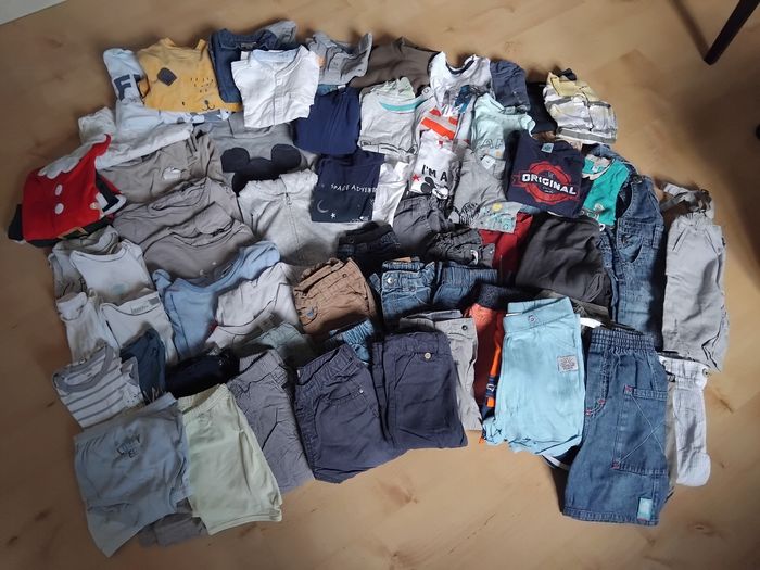 Lot de vêtements en 18 mois et 2 ans - photo numéro 3