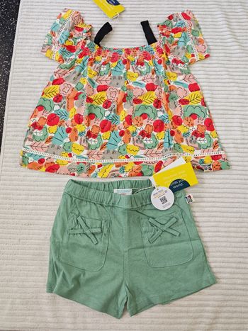 Ensemble boboli 8 ans neuf 