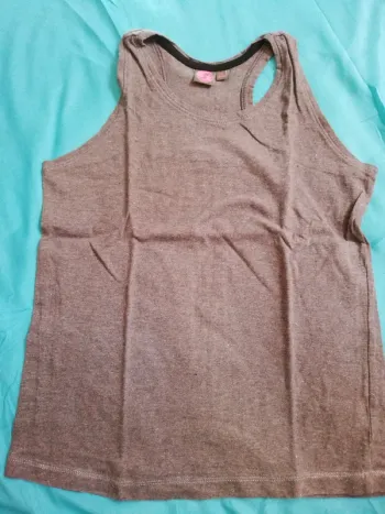 T-shirt sans manches fille