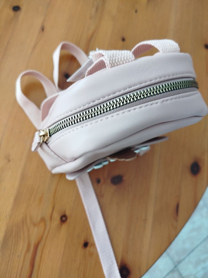 Petit sac à main type sac à dos - photo numéro 2