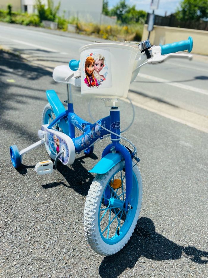 Vélo reine des neiges - photo numéro 2