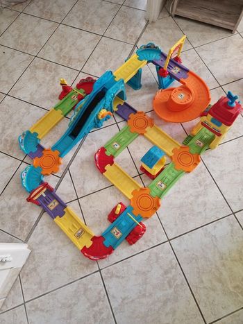 2 circuits tut tut mobile