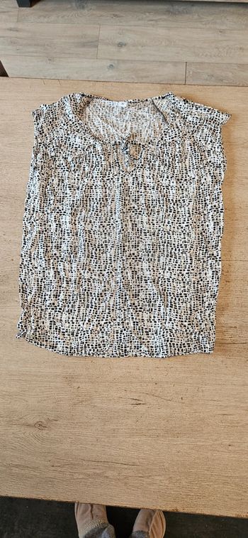 Blouse sans manche blanche avec dessin noir, Zeeman, taille 40, nickel