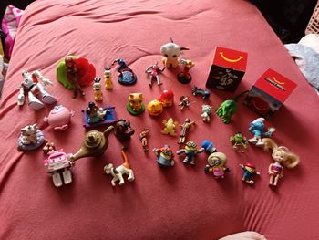 Lot divers figurines