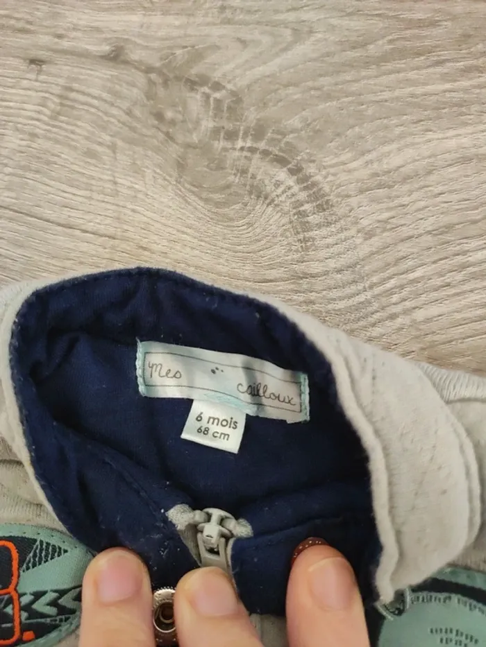 Veste 6 mois - photo numéro 4