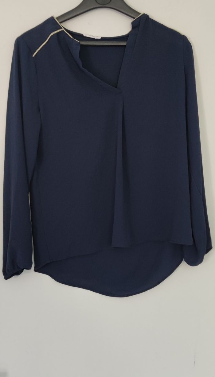 Haut Cache Cache femme taille S Bleu marine Manches longues Encolure V Bon état Chic fluide - photo numéro 4