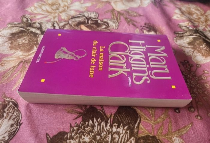 Livre 📖 - photo numéro 3