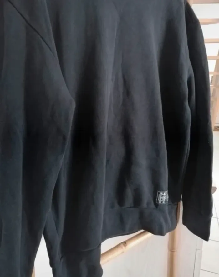 Pull noir homme Hollister - photo numéro 4