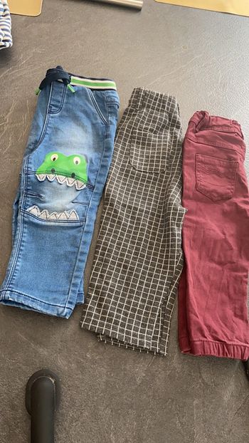 Lot 3 pantalons 18 mois