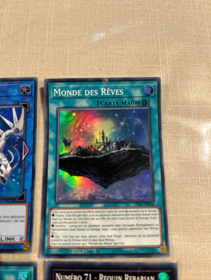 4 Cartes Yu-Gi-Oh! - photo numéro 3