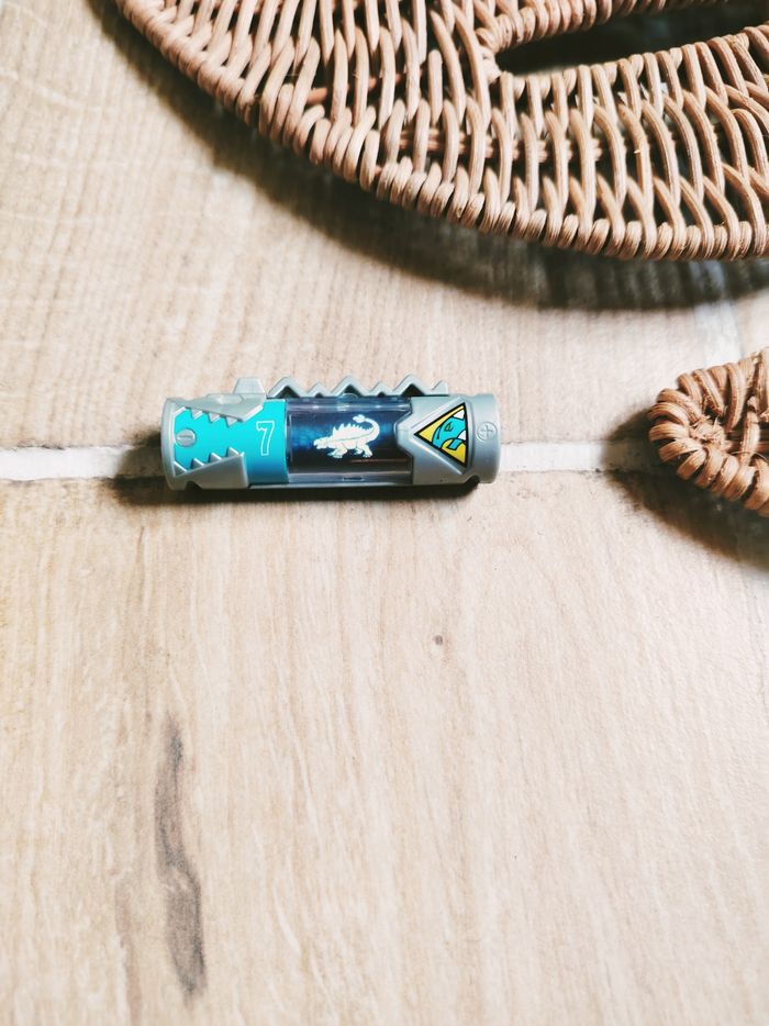 🦕 Power rangers dino charge - Energem-dino chargeur n° 7 bleu turquoise Ankylsaure - photo numéro 3