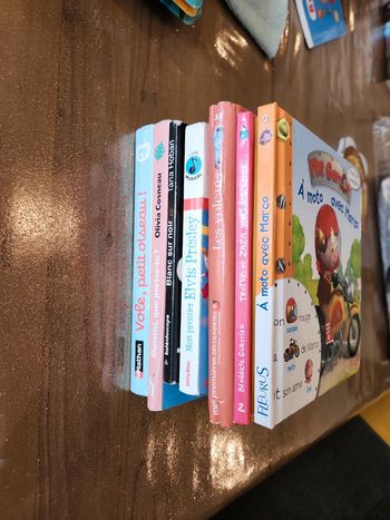 Lot de 6 livres bébé :