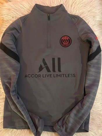 Garçon 👦🏻 Haut foot nike PSG visit rwanda - Taille L/147-158 cm