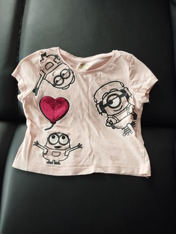 * T-shirt manches courtes coeur sequins T3A Minions