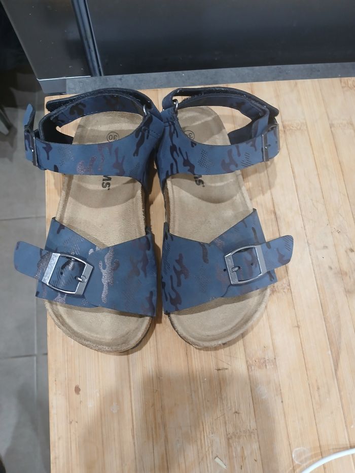 Sandale taille 30 - photo numéro 2