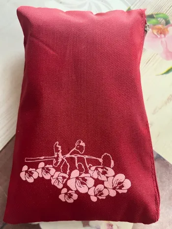 Pochette range maquillage pour sac