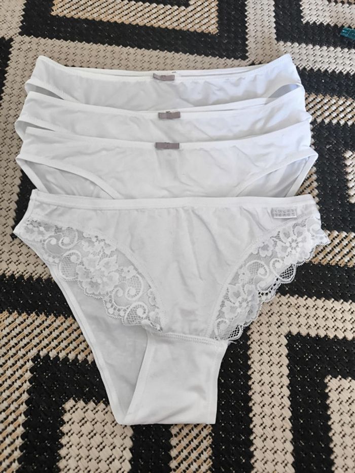 Lot de 4 culottes blanches taille S 36 neuve