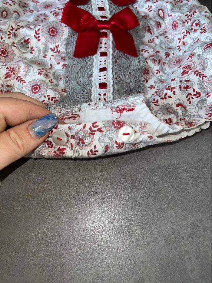 Ensemble 6 mois barboteuse chaussettes hautes 6 mois marque espagnole - photo numéro 5