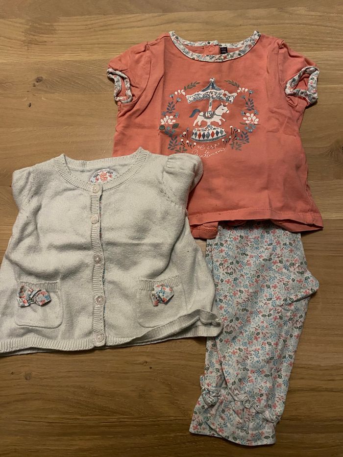 Lot vêtements 9 mois