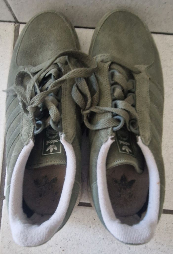 Basket Addidas - photo numéro 2