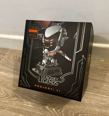Figurine League of Legends série 2 numéro 22 « Project Yi »