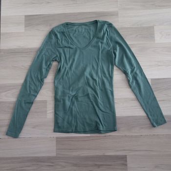 Pull femme vert col en V Tex taille M