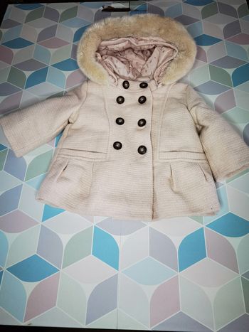 D3816 - blouson épais fille 9 mois