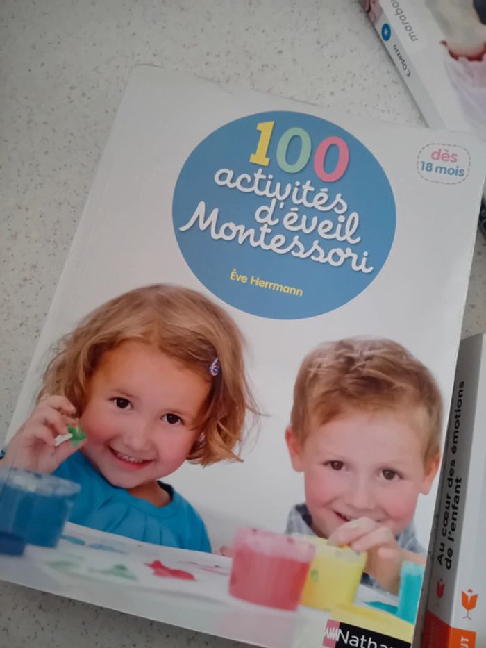 Livres enfance éducation Montessori - photo numéro 2