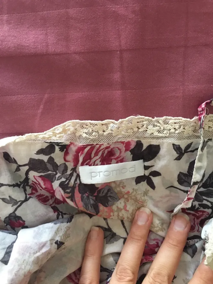 Top fleuri à bretelles - photo numéro 9