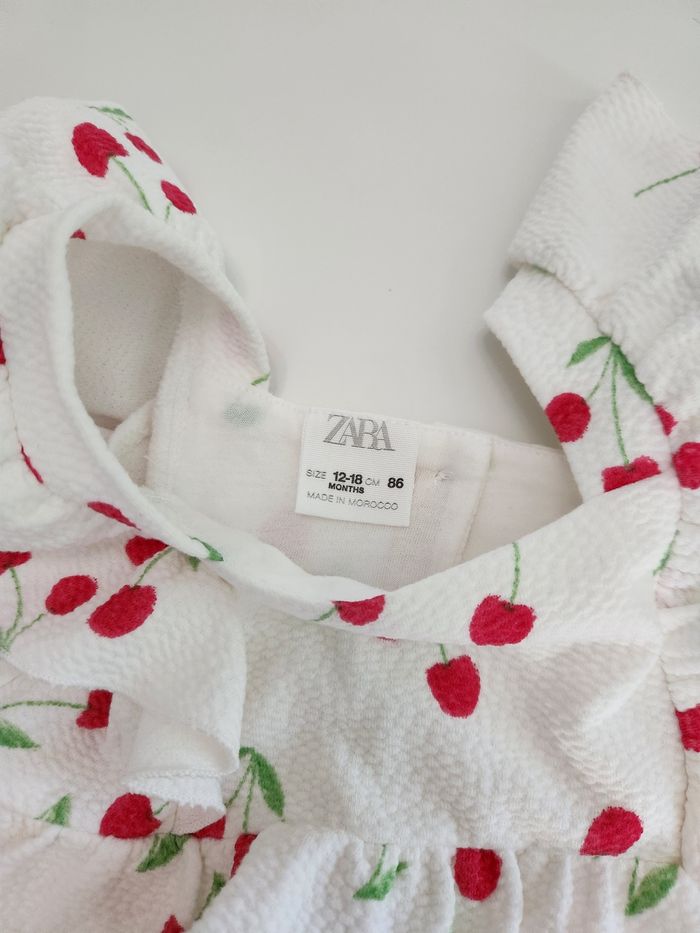 Robe Zara neuve - photo numéro 2