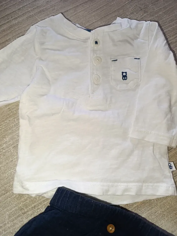 Ensemble T-shirt&short, taille 1 mois - photo numéro 3