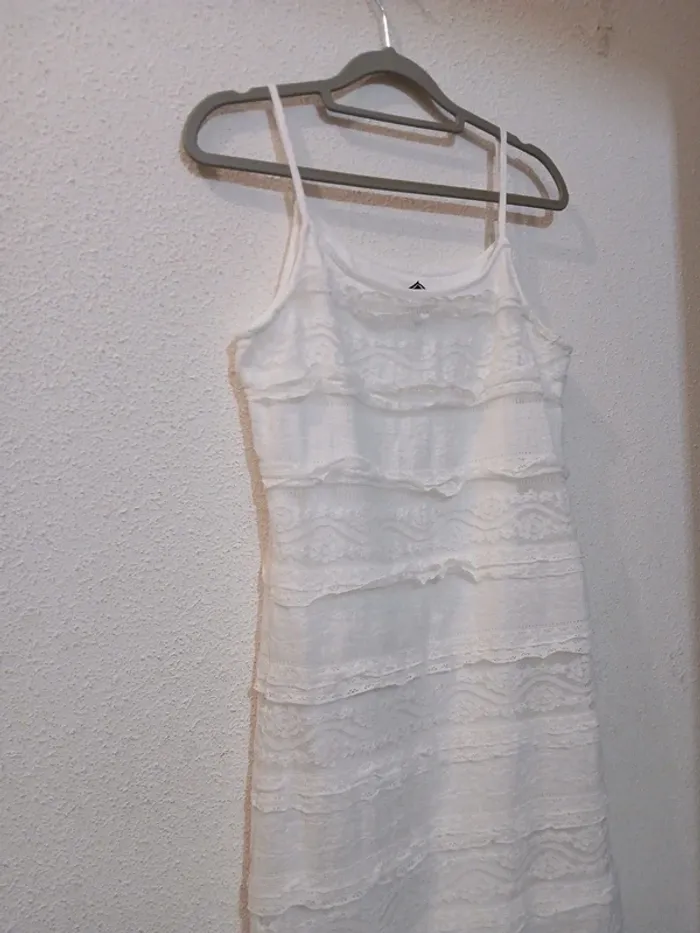 Robe blanche a bretelles doublée " Blanc du nil" taille 3 - photo numéro 2