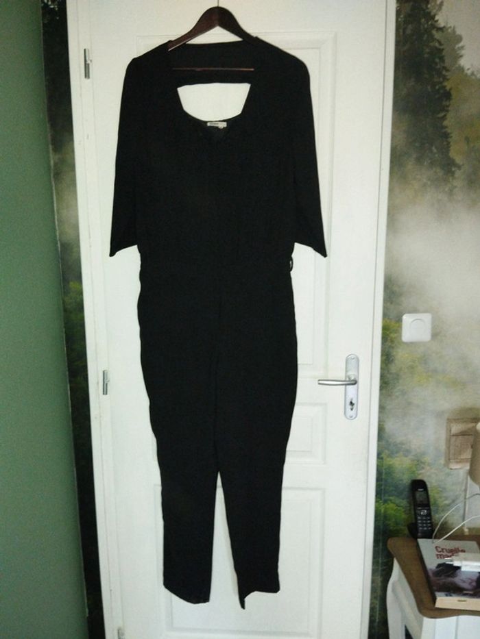 Combinaison noire bizzbee taille 40 noire
