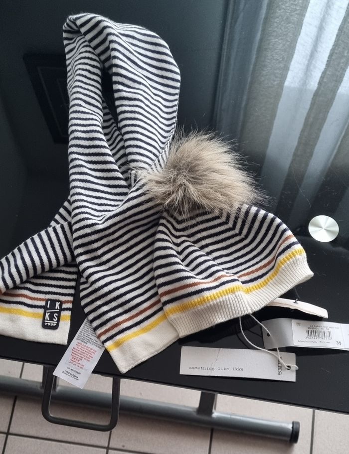 Ensemble bonnet écharpe bébé Ikks T/1-6 mois neuf - photo numéro 2