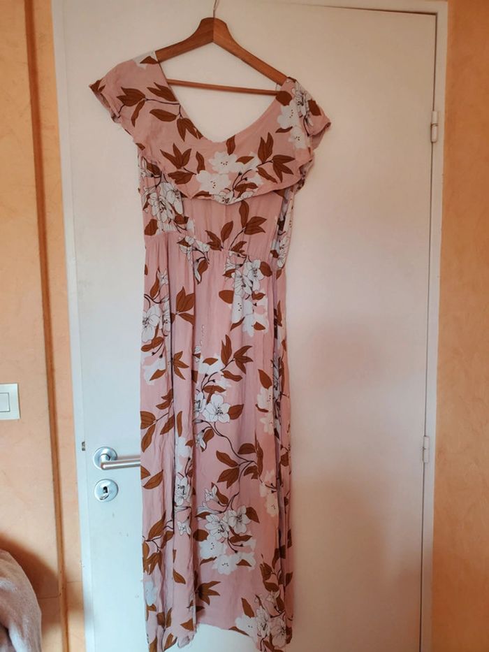 Robe longue à fleurs