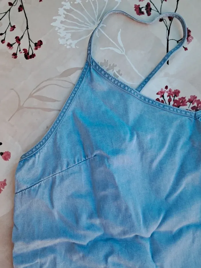 Belle robe 👗 jean bleached, fines bretelles reglables - T42/44 - Kiabi - photo numéro 2
