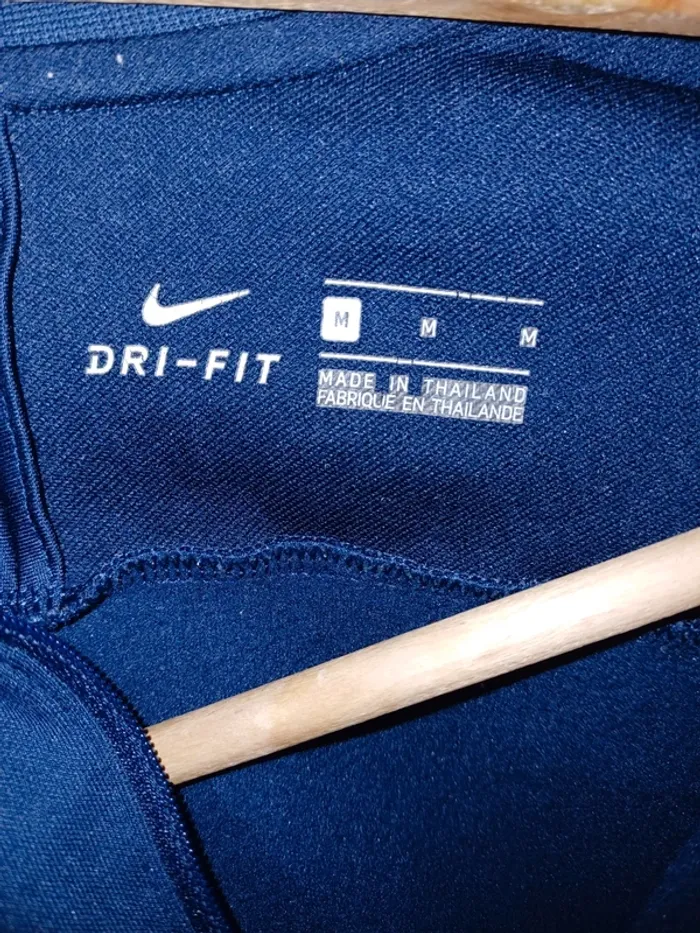 Pulls et sport Nike - photo numéro 4
