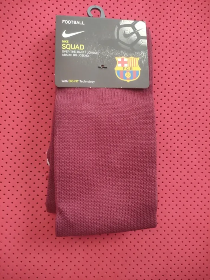 Chaussettes de foot FC Barcelone, Nike Authentique Officiel taille 34/38, Neuf - photo numéro 4