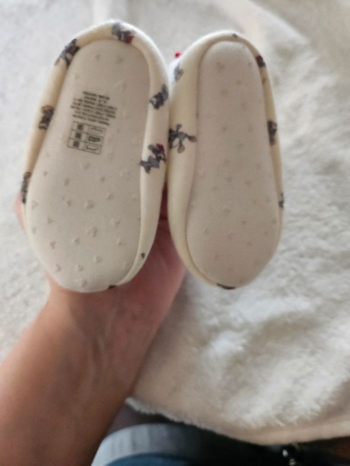 Chaussons Mickey - photo numéro 4