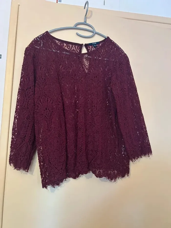Blouse à dentelle