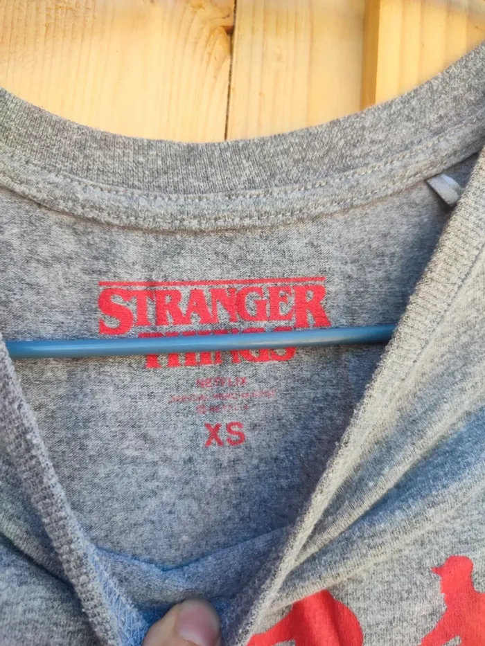 T-shirt stranger things - photo numéro 2