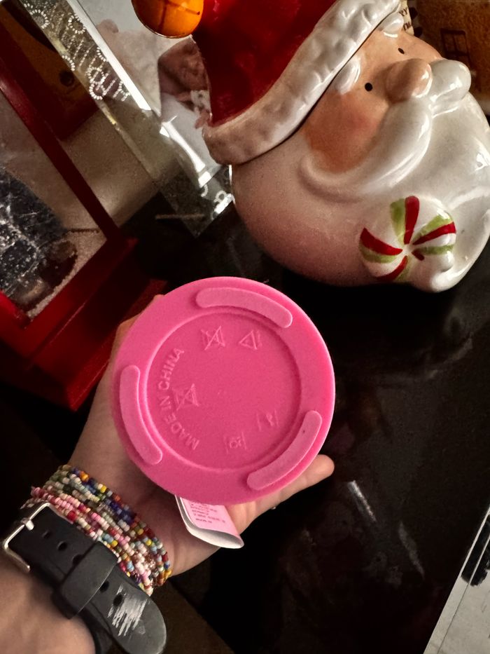 Gourde Hello Kitty neuve - photo numéro 4