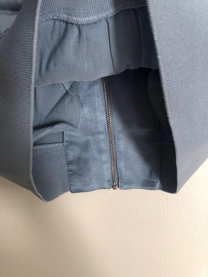 Superbe beau blouson aviateur court satiné Zara neuf avec étiquette taille S - photo numéro 8