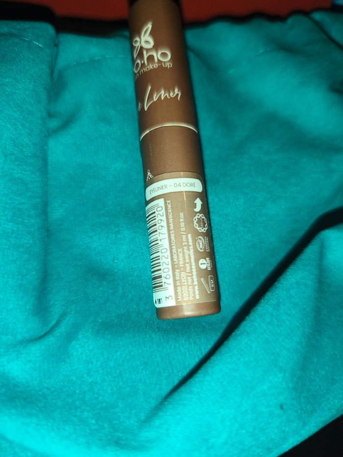 Eyeliner doré Boho - photo numéro 4