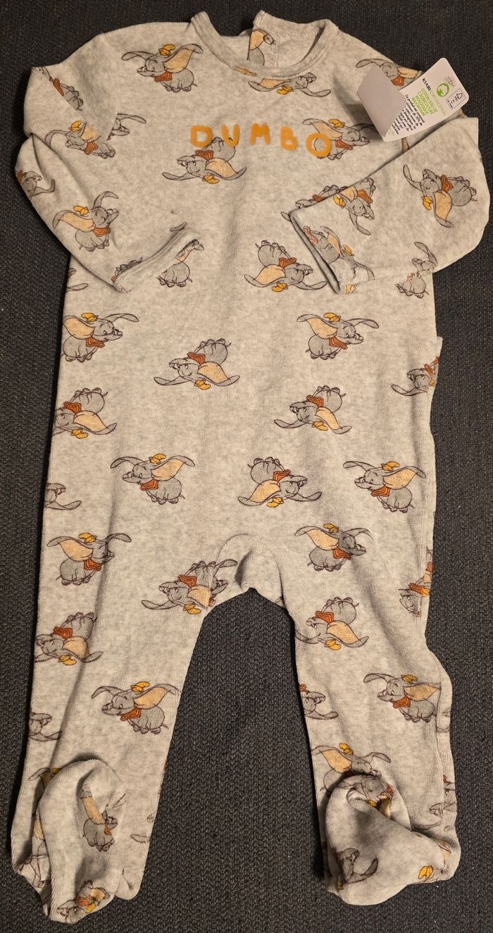 Neuf (non porté) 🏷🤩😍💙superbe  pyjama DUMBO 18 mois garçon 💙😍🤩 - photo numéro 3