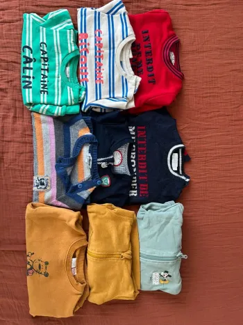 Lot de 9 pull/gilet 12 mois