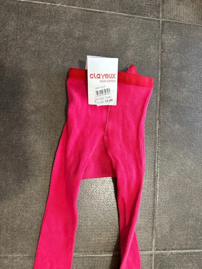 Une paire de collants fille - photo numéro 2